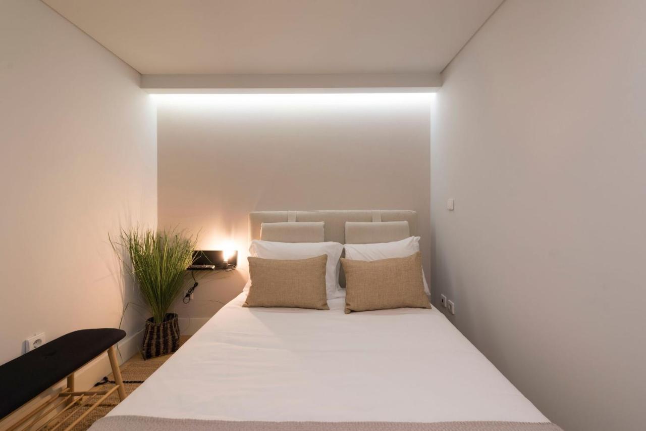 Lovelystay - Porto Peaceful Living W/ Backyard Luaran gambar